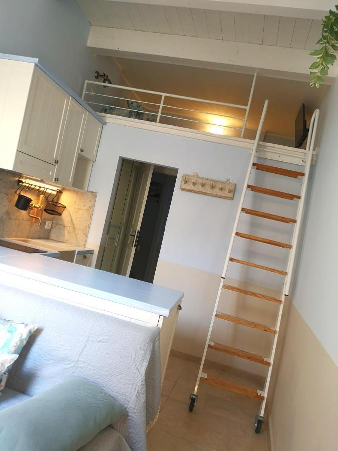 Pura Vita Apartments Монополи Экстерьер фото